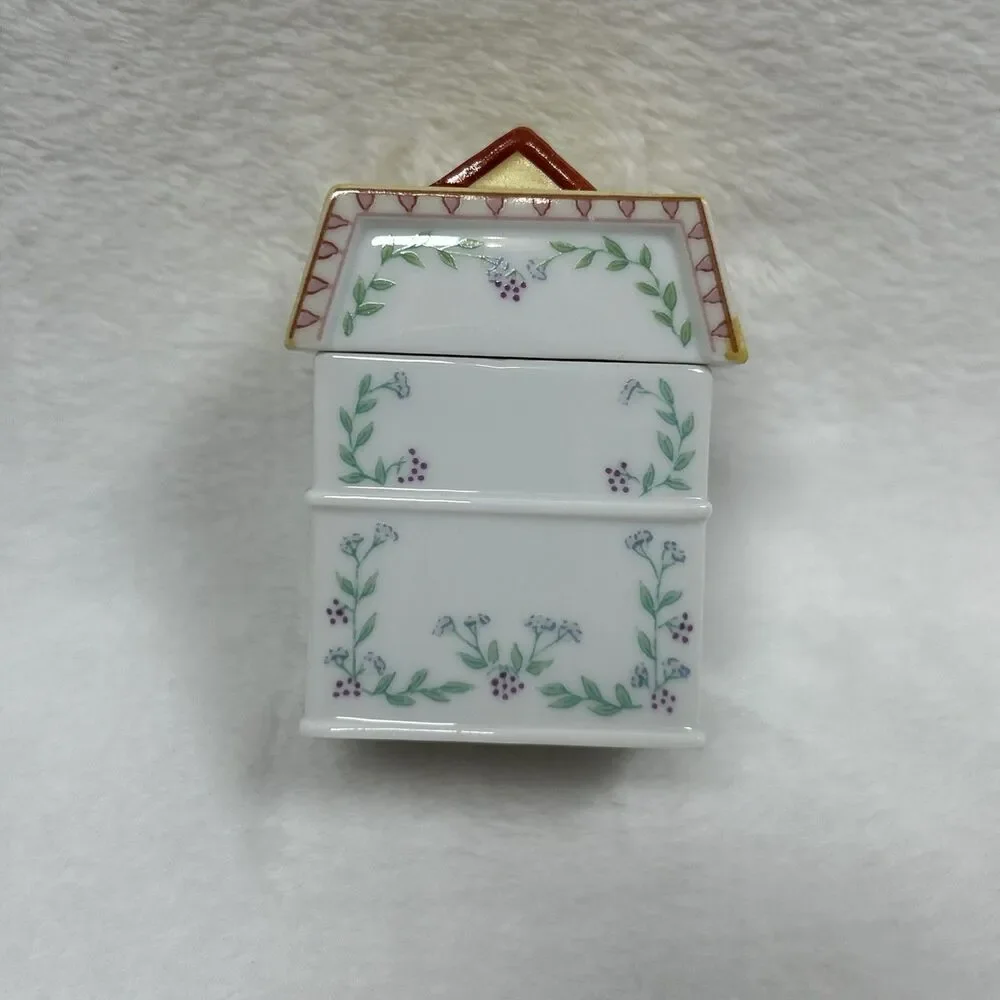 Vintage 1989 Lenox Spice Village Allspice Spice Jar Fine Porcelain